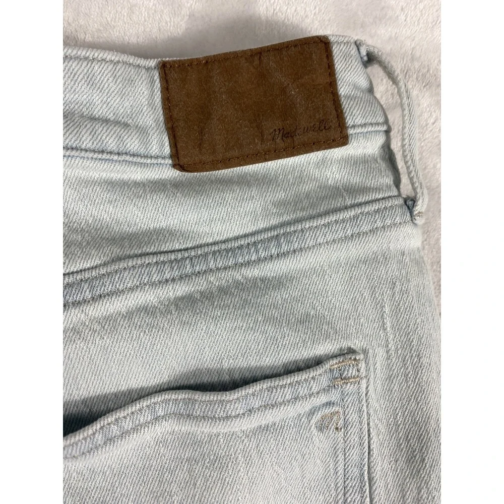 Madewell Jeans Women Sz 32T (33x31) Light Wash Textured Curvy Perfect Vintage